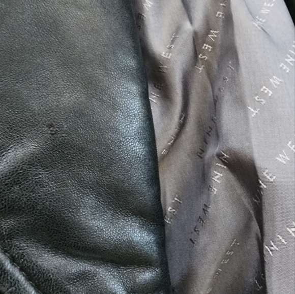 Great preloved condition- Nine West leather blazer. Size Small. Black,heavy. - Picture 5 of 7